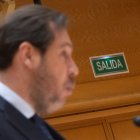El ministro de Transportes y Movilidad Sostenible, Óscar Puente, durante su comparecencia en el Senado.