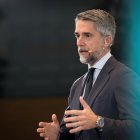 El director de informativos de Telecinco, Carlos Franganillo, en un acto público.