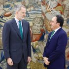 El presidente de la Generalitat Valenciana, Juanfran Pérez Llorca, ha mantenido este jueves una audiencia con el Rey Felipe VI en el Palacio de La Zarzuela.