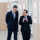 El presidente del Gobierno, Pedro Sánchez, y el ministro de Exteriores, José Manuel Albares.