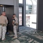 Embarque de los españoles evacuados desde Omán en la segunda misión del Ejército del Aire.

REMITIDA / HANDOUT por MINISTERIO DE DEFENSA
Fotografía remitida a medios de comunicación exclusivamente para ilustrar la noticia a la que hace referencia la imagen, y citando la procedencia de la imagen en la firma
06/3/2026