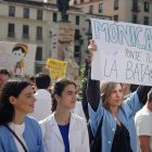 Manifestación convocada por el Sindicato Médico Andaluz con motivo de la huelga contra el estatuto marco aprobado por el Ministerio de Sanidad.