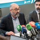 El presidente de Adif, Pedro Marco de la Peña, atiende a los medios de comunicación.