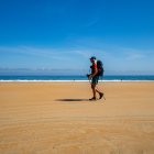 Más del 40% de los jóvenes españoles optan por viajar con la mochila a la espalda a destinos de Asia y Europa.