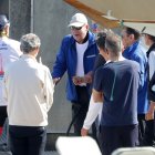 El Rey Juan Carlos I y la Infanta Elena embarcan en el puerto de Sanxenxo