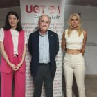 Belén Guirao, Francisco Fonseca y Afra Blanco, en una jornada de UGT.