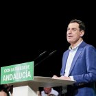 Juanma Moreno, en un acto de precampaña en Almería