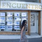 Escaparate de una inmobiliaria, a 10 de julio de 2025, en Madrid (España).
Eduardo Parra / Europa Press
10 JULIO 2025