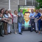 Antonio Sanz con la candidatura por Cádiz en el inicio de campaña.

Sebastián Hipperdinger / Europa Press
30/4/2026