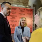 El presidente de la Diputación de Valencia, Vicent Mompó y la vicepresidenta y responsable del área de Igualdad, Natàlia Enguix.