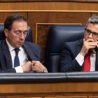 El ministro de Asuntos Exteriores, Unión Europea y Cooperación, José Manuel Albares y el ministro de la Presidencia, Relaciones con las Cortes y Justicia, Félix Bolaños.