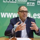 El presidente de ATA, Lorenzo Amor es el rayo que no cesa y defiende desde un profundo conocimiento al colectivo que representa. 
Marta Fernández / Europa Press
24/7/2018
