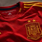 La camiseta de España ya tiene dos estrellas