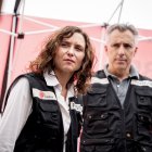 La presidenta de la Comunidad de Madrid, Isabel Díaz, durante una visita el Puesto de Mando Avanzado por el incendio de Almorox