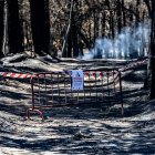 Instalaciones del camping Fuente Helecha afectadas por el fuego, a 6 de agosto de 2026, en Casavieja, Ávila.
