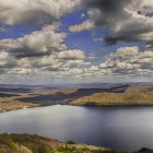 El lago de Sanabria es la masa de agua natural de origen glaciar más grande de España
