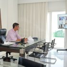 Pedro Sánchez analizando con sus ministros la situación de Ceuta.

REMITIDA / HANDOUT por MONCLOA
Fotografía remitida a medios de comunicación exclusivamente para ilustrar la noticia a la que hace referencia la imagen, y citando la procedencia de la imagen en la firma
07/8/2026