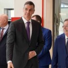 Pedro Sánchez y el presidente de Ceuta, Juan Jesús Vivas