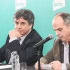El presidente de Junts, Carles Puigdemont, ofrece declaraciones a los medios
