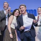 El presidente del PP, Alberto Núñez Feijóo, rodeado de Isabel Díaz Ayuso y más presidentes y presidentas autonómicos del PP.