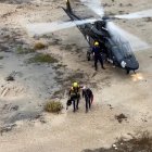 Rescate a una mujer atrapada por las inundaciones