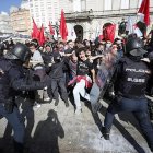 Disturbios en La Coruña por un mitin de Abascal