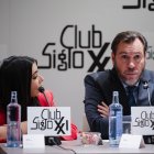 Sarah Santaolalla y el ministro de Transportes, Óscar Puente