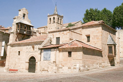 Iglesia Santa Lucía, (S. XII-XIII)