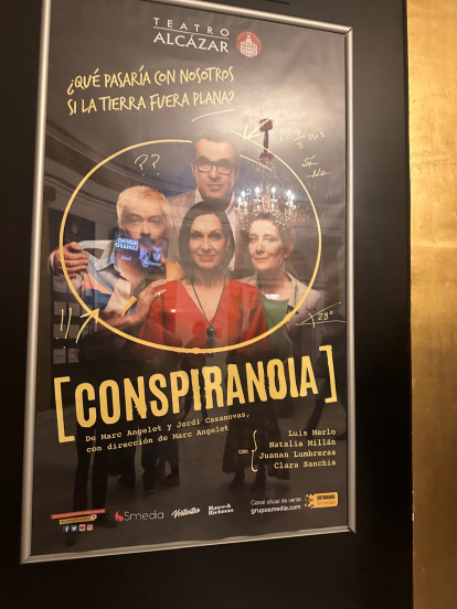 Cartel de la obra teatral Conspiranoia en Madrid