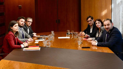 ERC pone se tira al monte aún más: exige que abdique ya el Rey y la ...