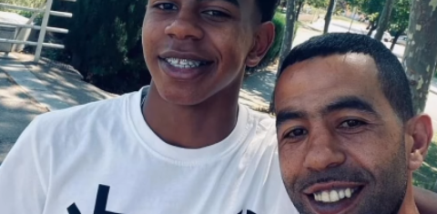 Lamine Yamal junto a su padre, Mounir Nasraoui.