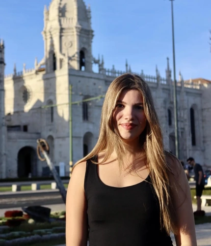 La Infanta Sofía en el Monasterio de los Jerónimos.