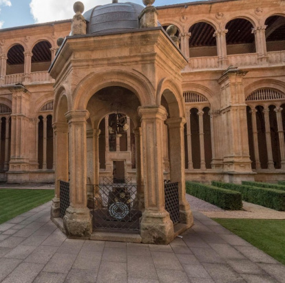 Claustro Convento de San Esteban