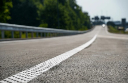 Bandas sonoras en una carretera