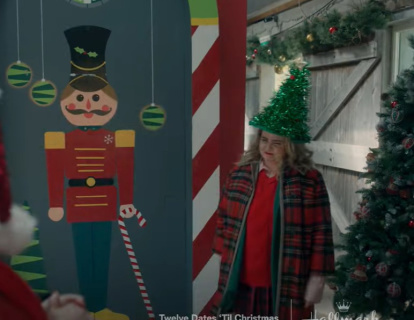 'Doce citas antes de Navidad', (Twelve Dates 'Til Christmas)
