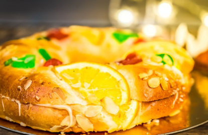 Roscón de Reyes relleno crema