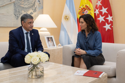 (Foto de ARCHIVO)
La presidenta de la Comunidad de Madrid, Isabel Díaz Ayuso, durante el encuentro con el jefe de Gobierno de la Ciudad Autónoma de Buenos Aires, Jorge Macri, 30 de octubre de 2024, en Madrid (España).

Alejandro Martínez Vélez / Europa Press
30/10/2024