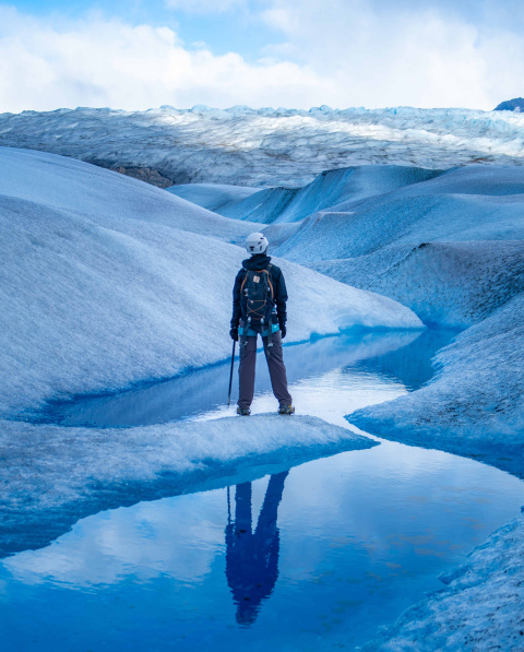 Un instante suspendido entre hielo y cielo en el Glaciar Grey