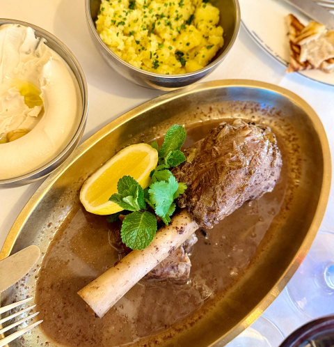 Sabores de Em Sherif que trasladan al Líbano sin salir del corazón de Madrid.