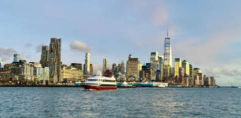El skyline de Manhattan desde el agua, una perspectiva diferente.