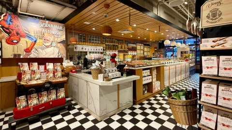 En Little Spain Market, la cocina española encuentra su propio espacio en la inmensidad de Nueva York.