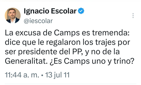 Ignacio Escolar, humillado por su hipocresía: de atacar los trajes de Camps a defender las joyas de Zapatero