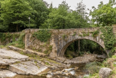El puente sobre el Argoza