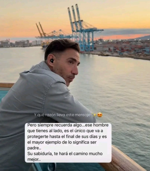 Rocío Flores se ha desecho en halagos con su padre, Antonio David.