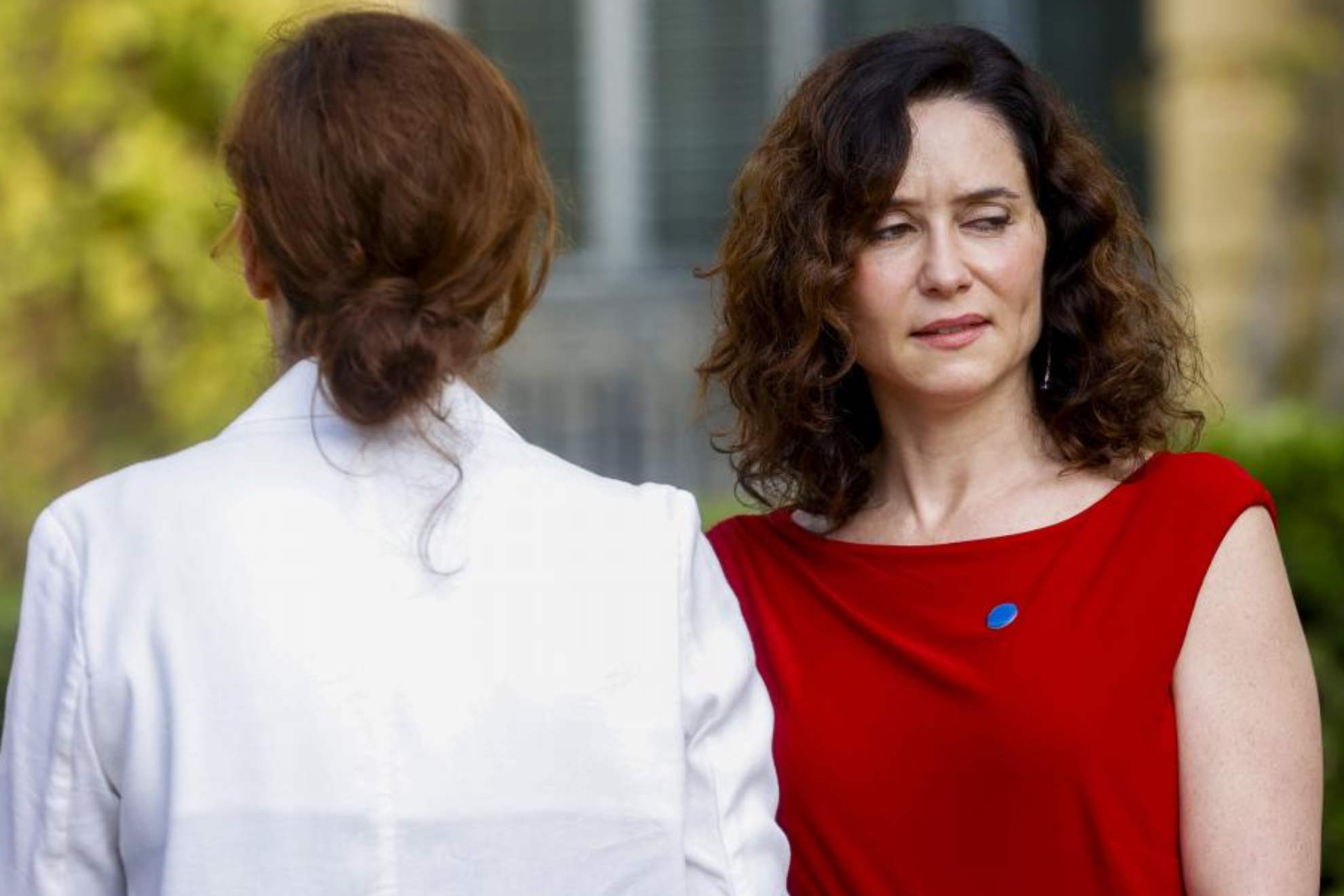 Mónica García amenaza a Ayuso: la obsesión de una ministra negligente