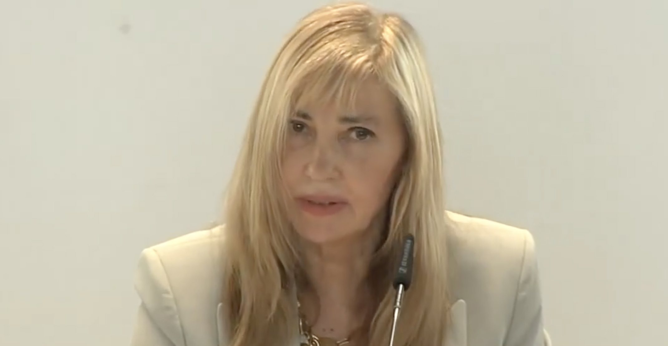El reparto de Perelló con cuatro mujeres en la Comisión Permanente del ...