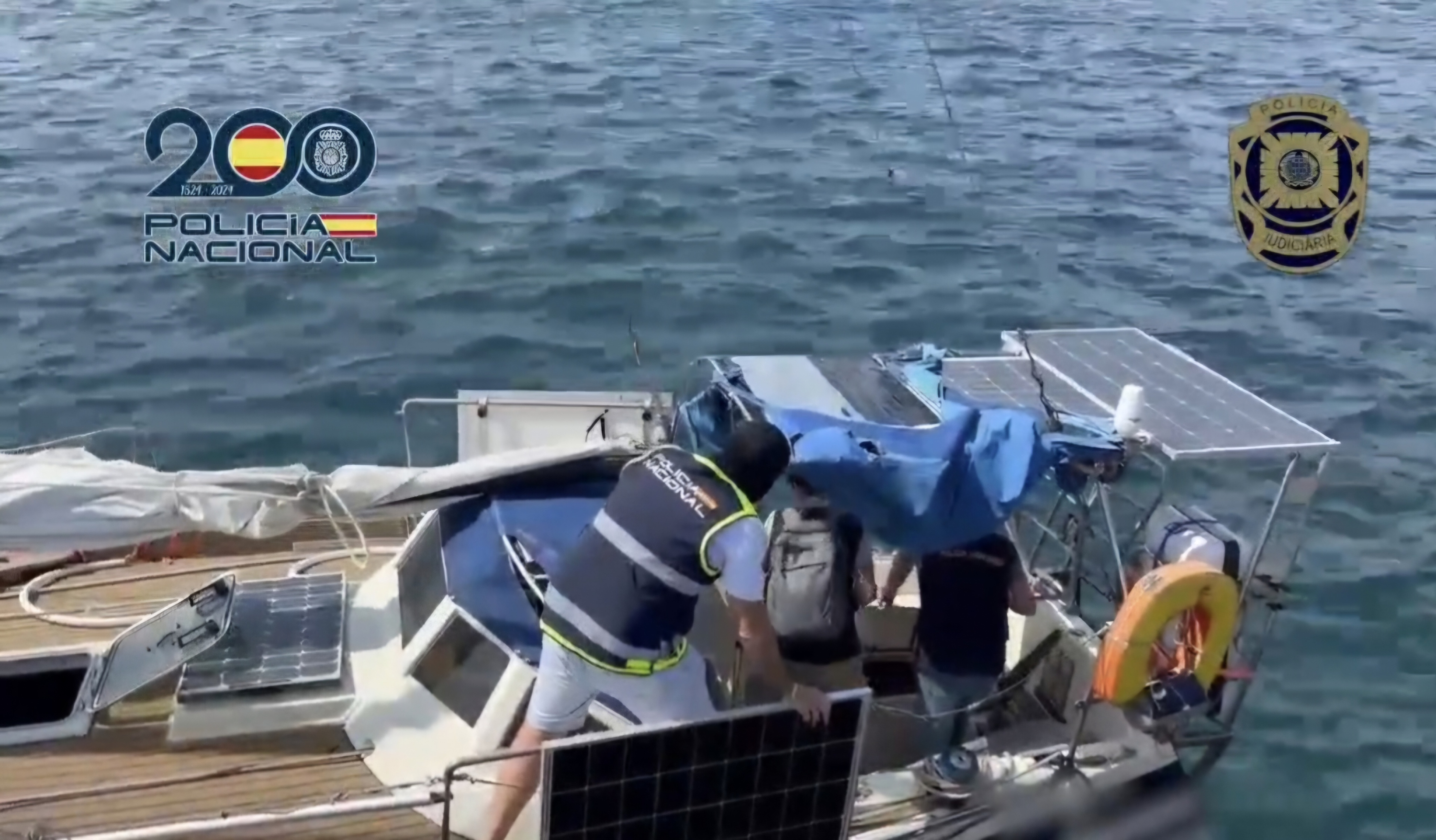 Cae una red con base en Torremolinos que movía veleros cargados de ...